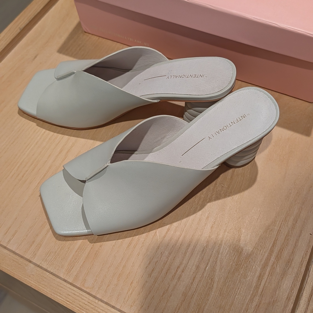 INTENTIONALLY BLANK Cream Mules